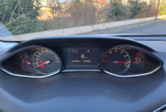 Peugeot 308 1.2 130ch Tech Edition EAT8 Toit panoramique / Idem GT Line