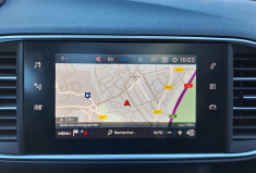 Peugeot 308 1.2 130ch Tech Edition EAT8 Toit panoramique / Idem GT Line