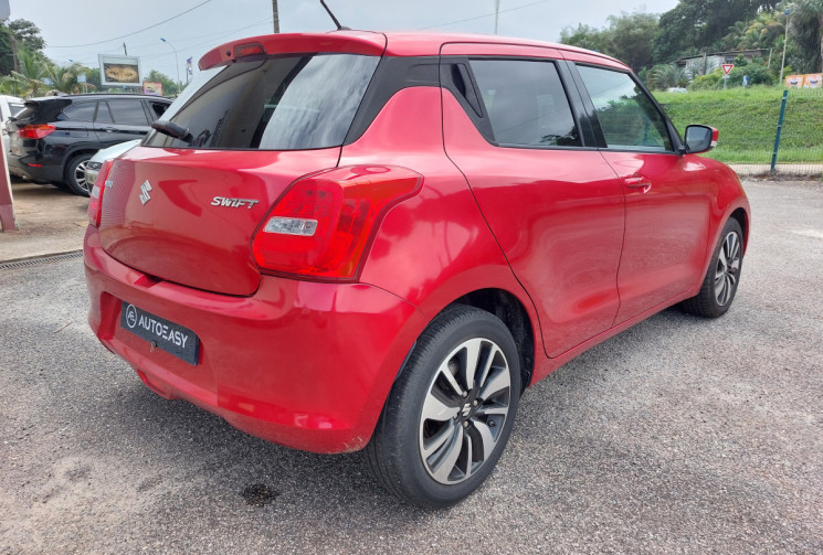 Suzuki SWIFT 1.0 Boosterjet 111ch Pack Auto Euro6d-T // Boite automatique // Première main