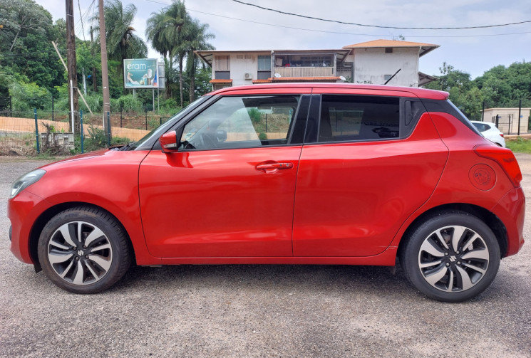 Suzuki SWIFT 1.0 Boosterjet 111ch Pack Auto Euro6d-T // Boite automatique // Première main