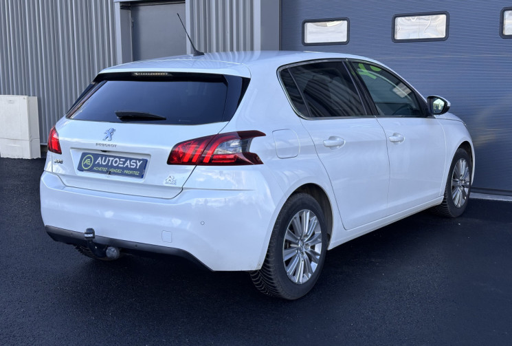 Peugeot 308 II Allure 2.0 BlueHDi 150 cv BVA - Attelage/ caméra