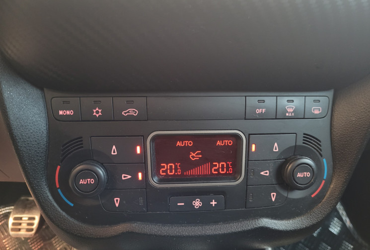 Alfa Romeo MiTo 1.3 JTDm START & STOP 95 LATINA
