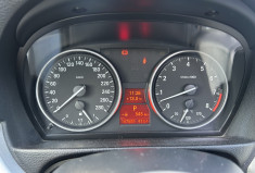 BMW SERIE 3 (E92) Coupé 325i 3.0 i 218 Pack M sièges électriques / GPS / Toit ouvrant