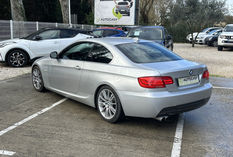 BMW SERIE 3 (E92) Coupé 325i 3.0 i 218 Pack M sièges électriques / GPS / Toit ouvrant