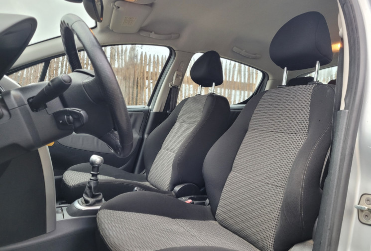 PEUGEOT 207 1.6 HDI 112 Ch FAP PREMIUM