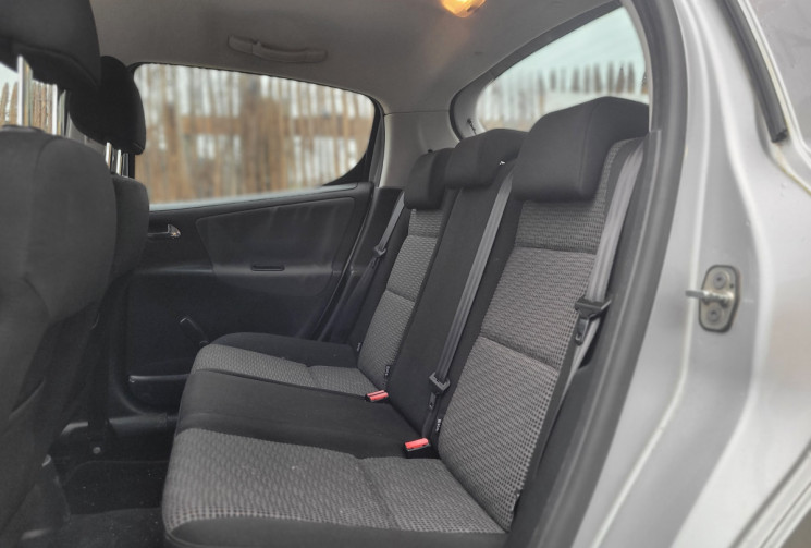 PEUGEOT 207 1.6 HDI 112 Ch FAP PREMIUM