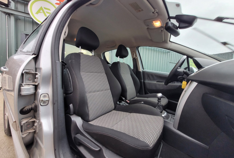 PEUGEOT 207 1.6 HDI 112 Ch FAP PREMIUM