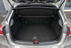Mercedes Classe A 250e 218ch EQ POWER 8G-DCT AMG Line - Garantie Mercedes 2026