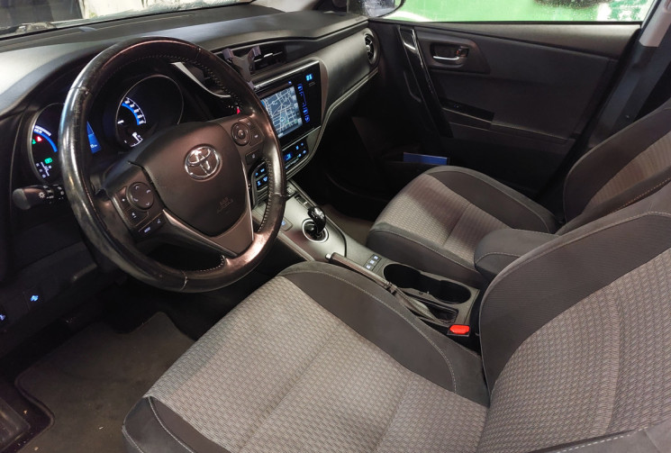 Toyota AURIS 1.8 VVTI 136 hybride COLLECTION