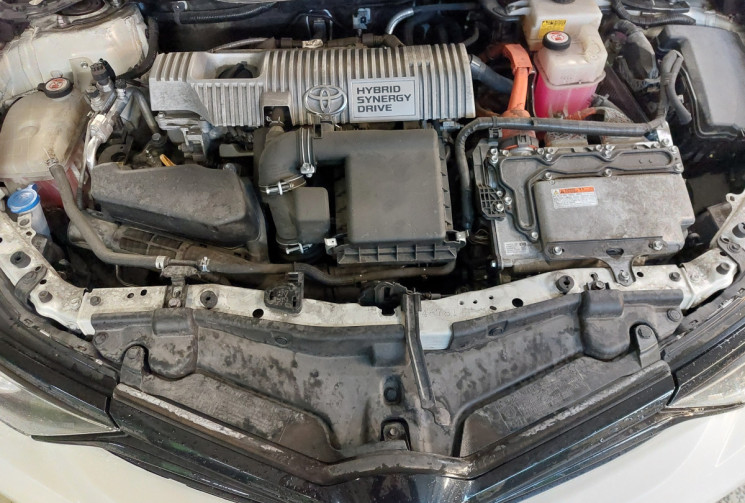 Toyota AURIS 1.8 VVTI 136 hybride COLLECTION