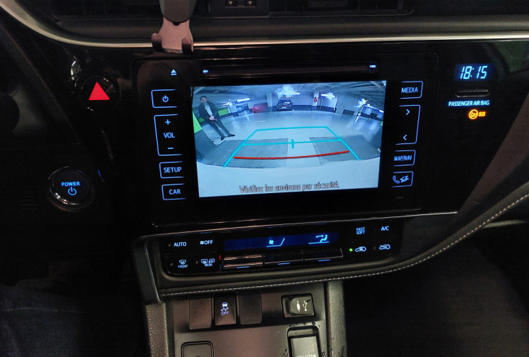 Toyota AURIS 1.8 VVTI 136 hybride COLLECTION