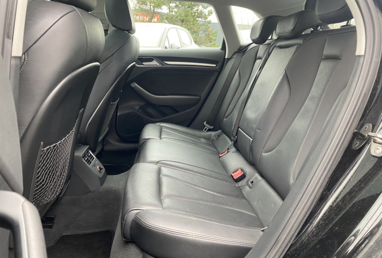Audi A3 SPORTBACK Série 3 1.4 TSI S-Tronic7 S&S 150 cv BVA ULTRA S-LINE