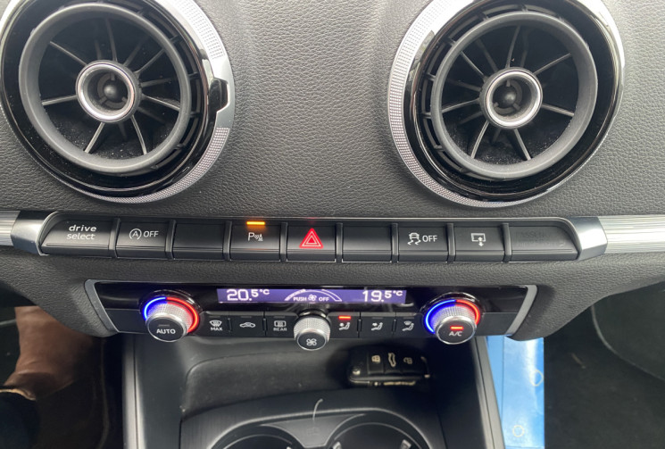 Audi A3 SPORTBACK Série 3 1.4 TSI S-Tronic7 S&S 150 cv BVA ULTRA S-LINE