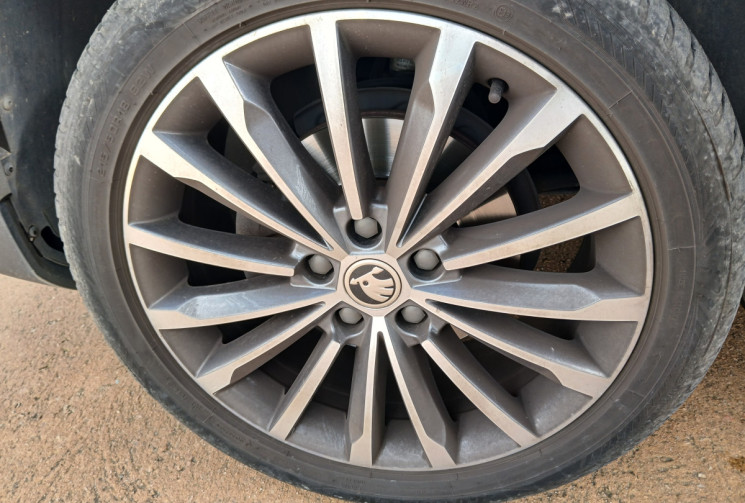 Skoda Karoq 1.5 TSI 4x2 150 STYLE 