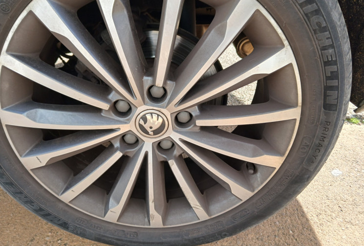 Skoda Karoq 1.5 TSI 4x2 150 STYLE 