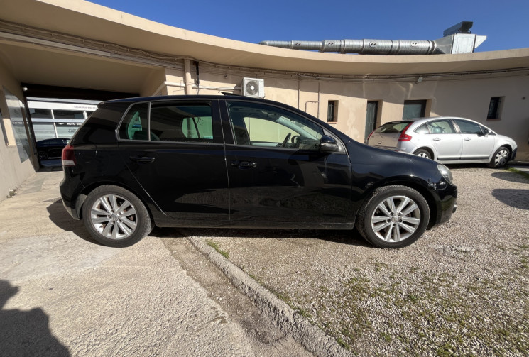 Volkswagen Golf VI 1.4 TSI 160 ch CARAT /CHAINE DE DISTRIBUTION /TOIT OUVRANT/GPS/RADAR/ REGULATEUR