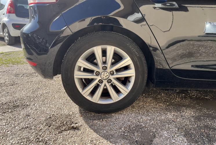 Volkswagen Golf VI 1.4 TSI 160 ch CARAT /CHAINE DE DISTRIBUTION /TOIT OUVRANT/GPS/RADAR/ REGULATEUR