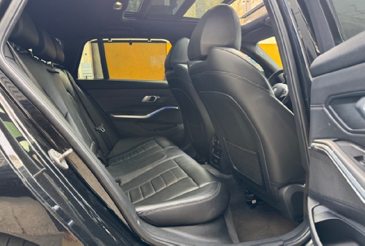 BMW SERIE 3 TOURING 330d G21 pack m-sport x-drive 286 cv origine France 3em main / toit ouvrant /