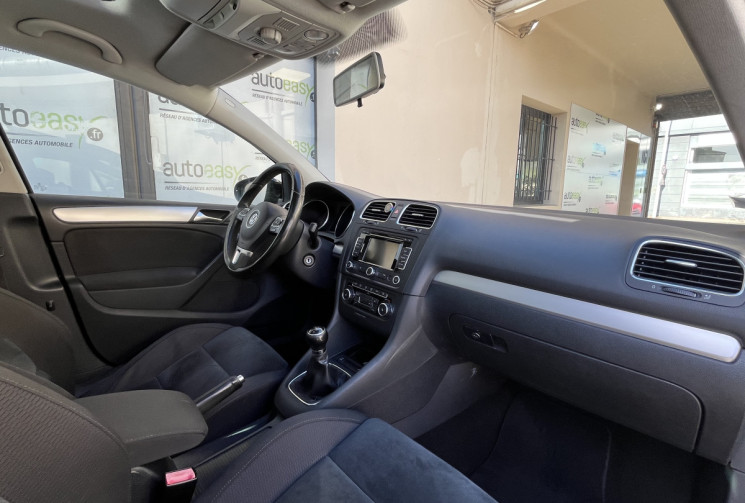 Volkswagen Golf VI 1.4 TSI 160 ch CARAT /CHAINE DE DISTRIBUTION /TOIT OUVRANT/GPS/RADAR/ REGULATEUR
