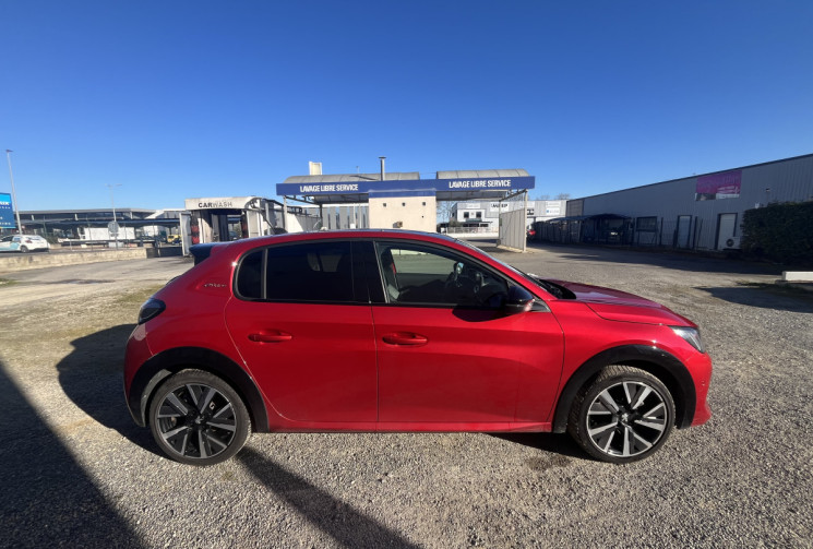 Peugeot 208 1.2 130ch S&S GT Line EAT8
