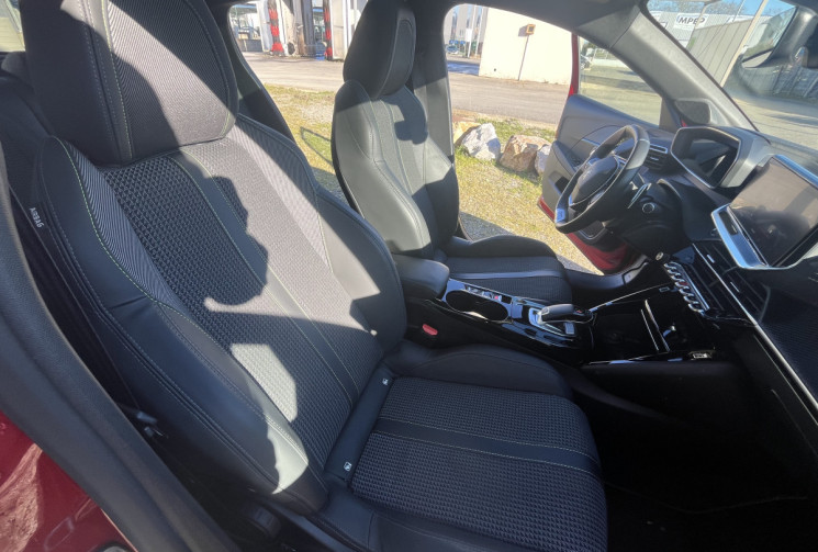 Peugeot 208 1.2 130ch S&S GT Line EAT8