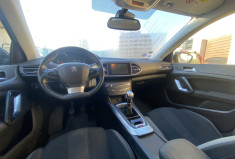 Peugeot 308 1.2 e-THP SENSATION 130 ch / COURROIE DE DISTRI CHANGEE 