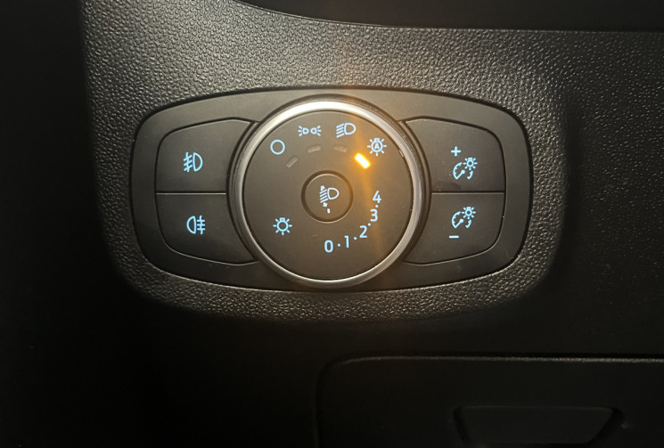 Ford Fiesta VII 1.5 TDCi TITANIUM 120 ch 5p / MOTEUR À CHAINE