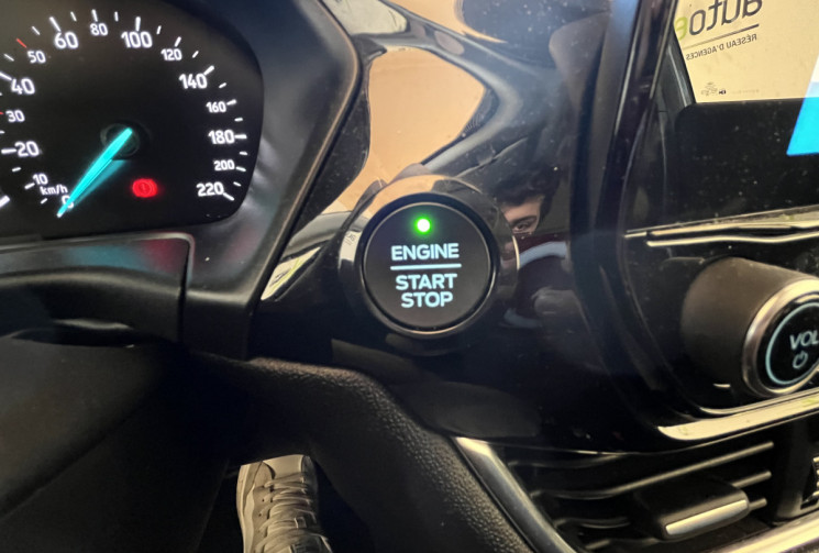 Ford Fiesta VII 1.5 TDCi TITANIUM 120 ch 5p / MOTEUR À CHAINE