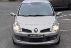 Renault Clio 1.4 16v 98ch Luxe Privilège 5p