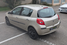 Renault Clio 1.4 16v 98ch Luxe Privilège 5p