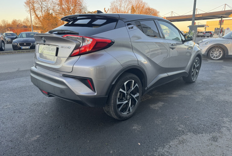 Toyota C-HR 122H DESIGN 2WD E-CVT RC18