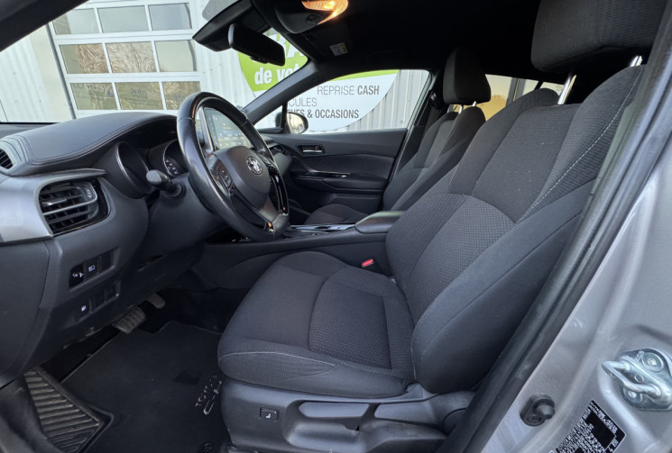 Toyota C-HR 122H DESIGN 2WD E-CVT RC18