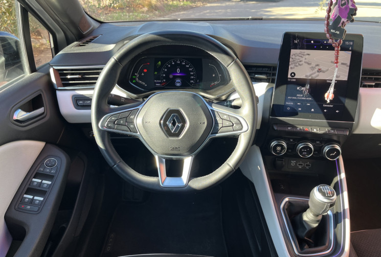 RENAULT CLIO V 100cv Intens / essence et GPL / 2021 40000km