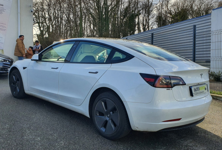 Tesla Model 3 ELECTRIC 325  LICORNE 60KWH STANDARD-PLUS BVA SERIE SPECIALE ET RARE