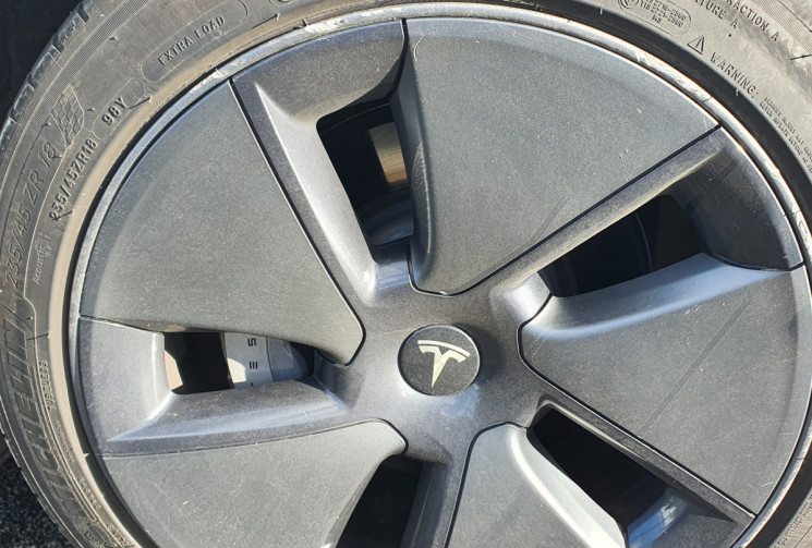 Tesla Model 3 ELECTRIC 325  LICORNE 60KWH STANDARD-PLUS BVA SERIE SPECIALE ET RARE