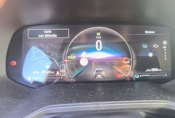 Renault CLIO V 1.6 E-TECH 145 TECHNO