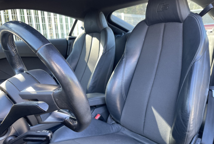 Audi TT 2.0 TDI Ultra 184 S-LINE