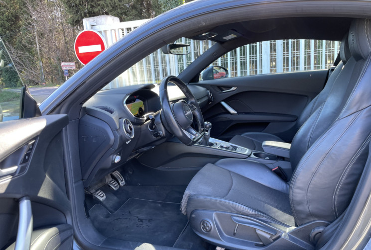 Audi TT 2.0 TDI Ultra 184 S-LINE