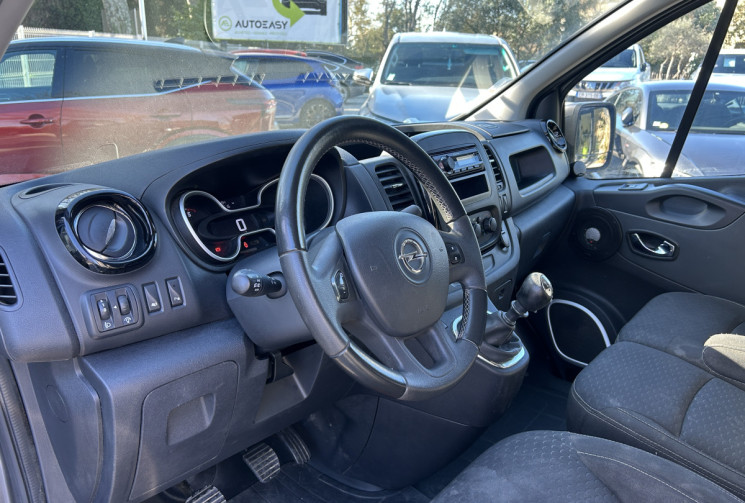 Opel VIVARO L1H1 1.6 CDTI BiTurbo Fourgon court 140 pack business / moteur à chaîne / Caméra / Clim 