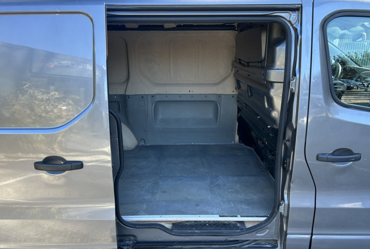 Opel VIVARO L1H1 1.6 CDTI BiTurbo Fourgon court 140 pack business / moteur à chaîne / Caméra / Clim 
