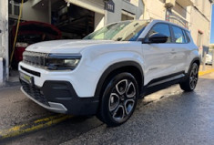 Jeep Avenger 1.2 turbo T3 100 ch Altitude Plus + origine France / CARPLAY / CAMERA 360 / GPS / 