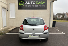 Renault CLIO 3  1.6 i  110 CH