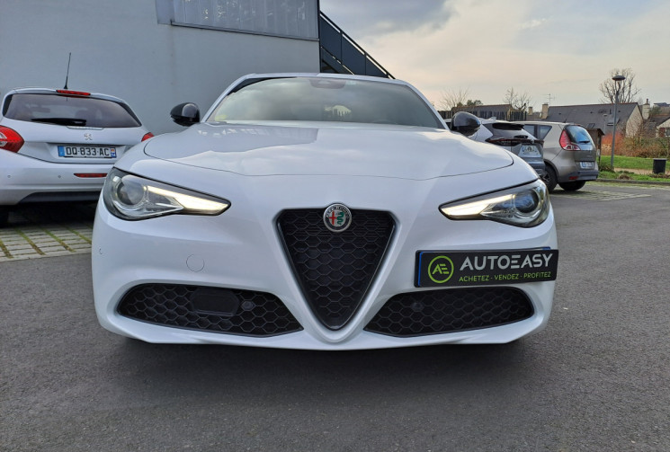 Alfa Romeo Giulia 2.2 JTD 190ch Sprint AT8 1ère main