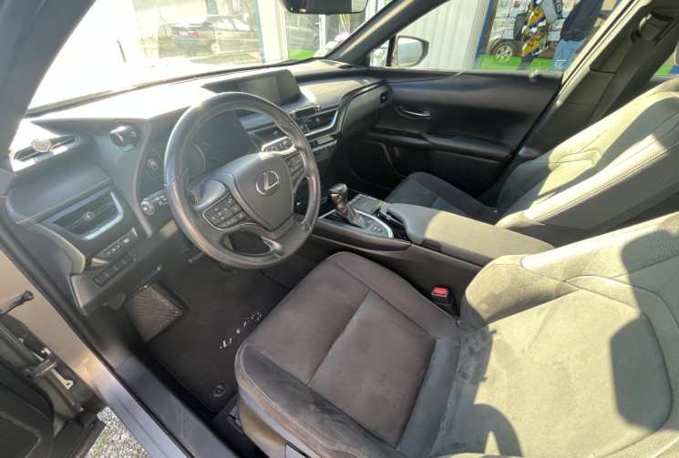 Lexus UX 250h 2WD Pack Business MY20