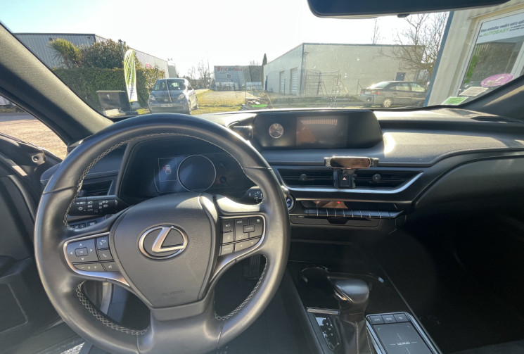 Lexus UX 250h 2WD Pack Business MY20