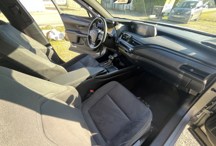 Lexus UX 250h 2WD Pack Business MY20