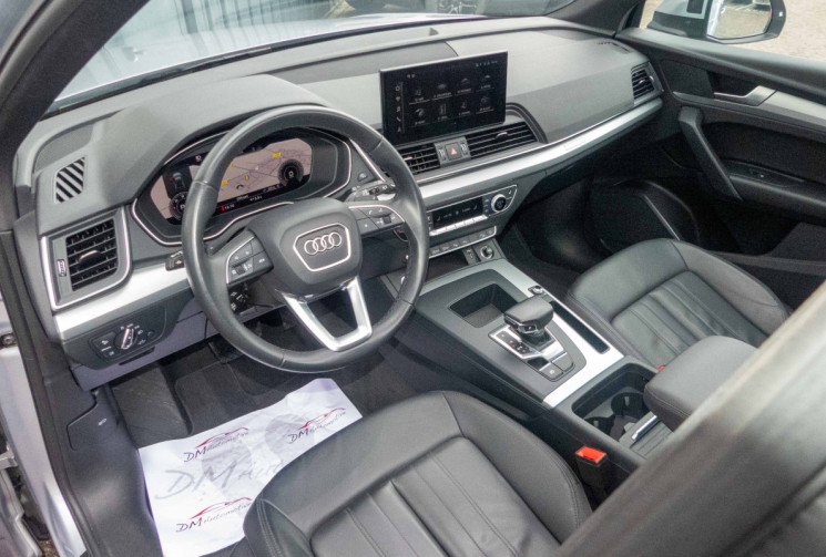 Audi Q5 Sportback 40 TDI Attelage Toit Ouvrant Cam 360 Cuir GARANTIE 2028