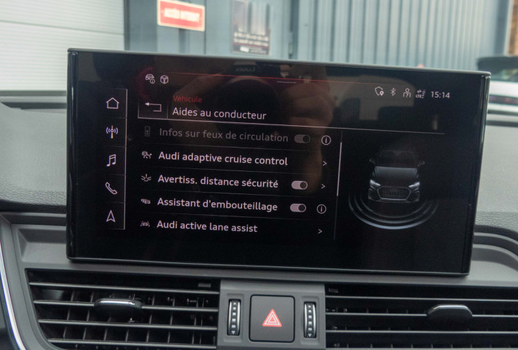 Audi Q5 Sportback 40 TDI Attelage Toit Ouvrant Cam 360 Cuir GARANTIE 2028