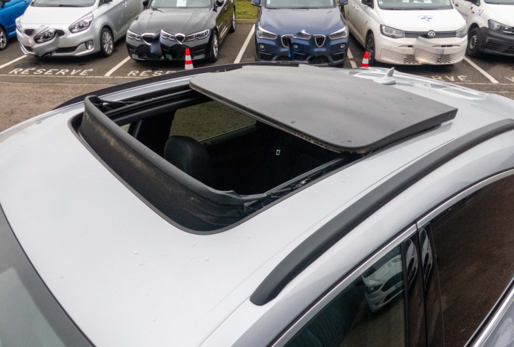 Audi Q5 Sportback 40 TDI Attelage Toit Ouvrant Cam 360 Cuir GARANTIE 2028