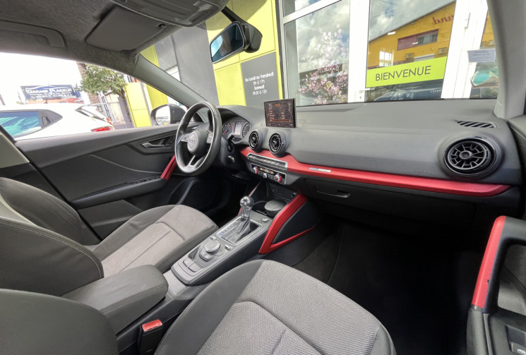 Audi Q2 1.6 TDI 16V S-Tronic7 116 cv Design S // Premiere main // Boîte automatique